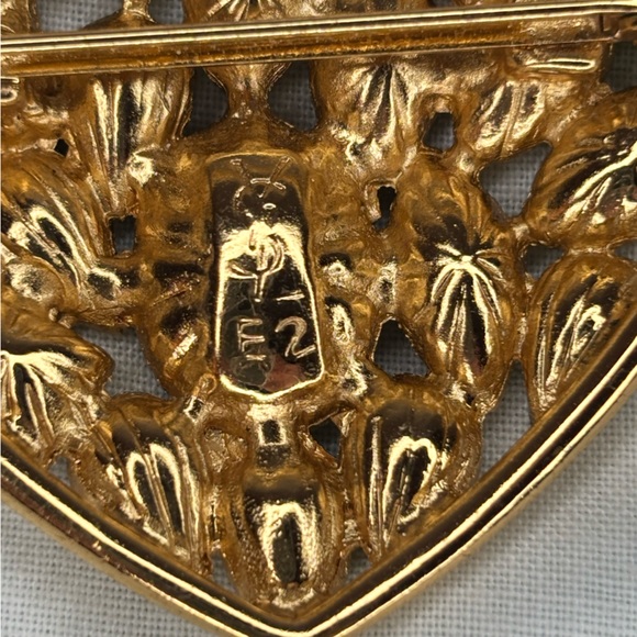 vintage Yves Saint Laurent matching set brooch/clip-on earrings made in France - Picture 6 of 11